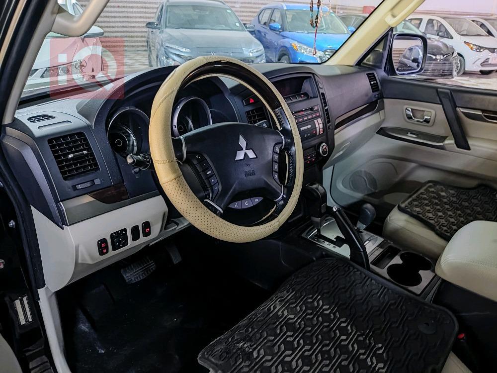 میتسوبیشی پاجیرۆ